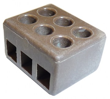 070220 connector plastic 3 station